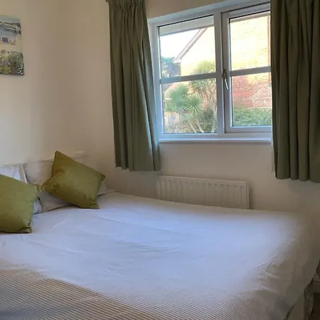 Feriehus Newly Renovated 2 Bed House Nr Fistral & Gannel Estuary *