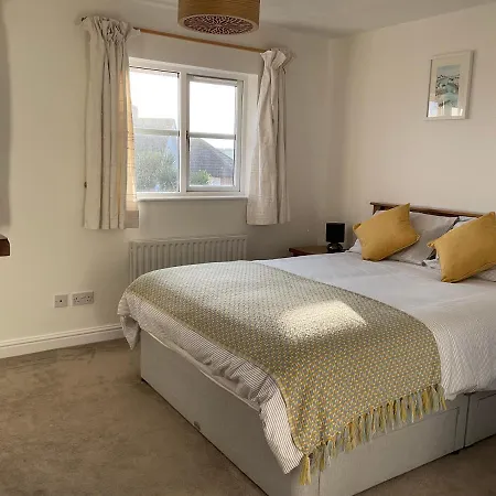 Newly Renovated 2 Bed House Nr Fistral & Gannel Estuary * New Quay