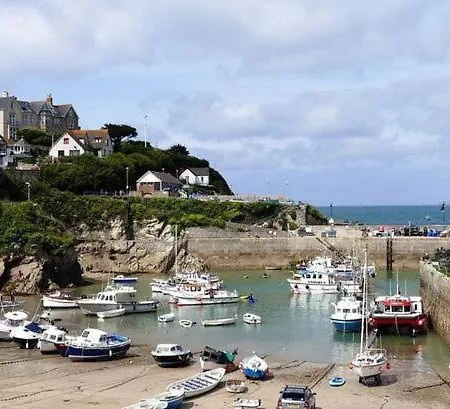 Newly Renovated 2 Bed House Nr Fistral & Gannel Estuary Feriehus New Quay